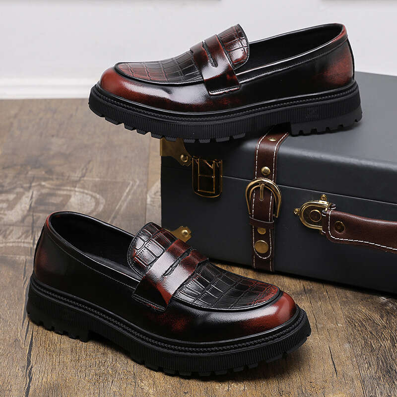 Men's in plus size, new casual shoes, fashionable foot covers, loafers, trendy British style business leather shoes