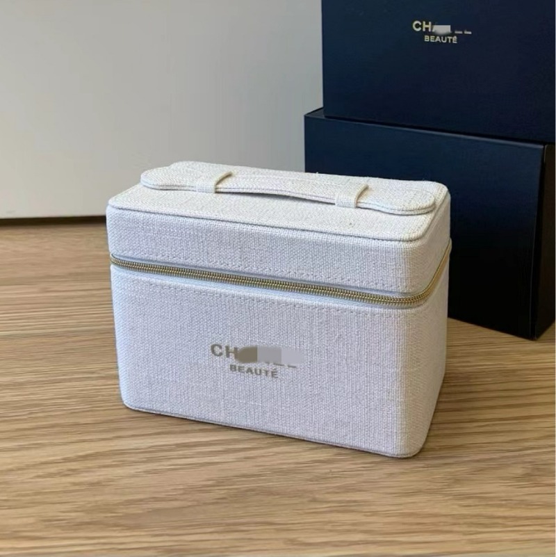 Limited Edition Storage for The New Cosmetic Bag As A Beauty Gift