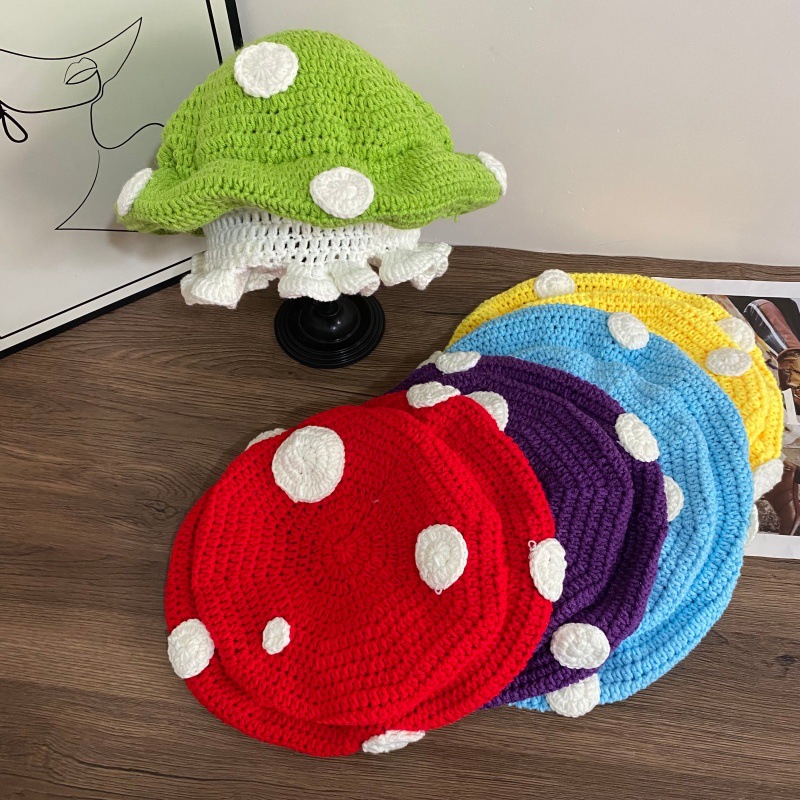 Free delivery hat Fashionable knitted hat simple solid color daily dirt resistant warm and cold hat