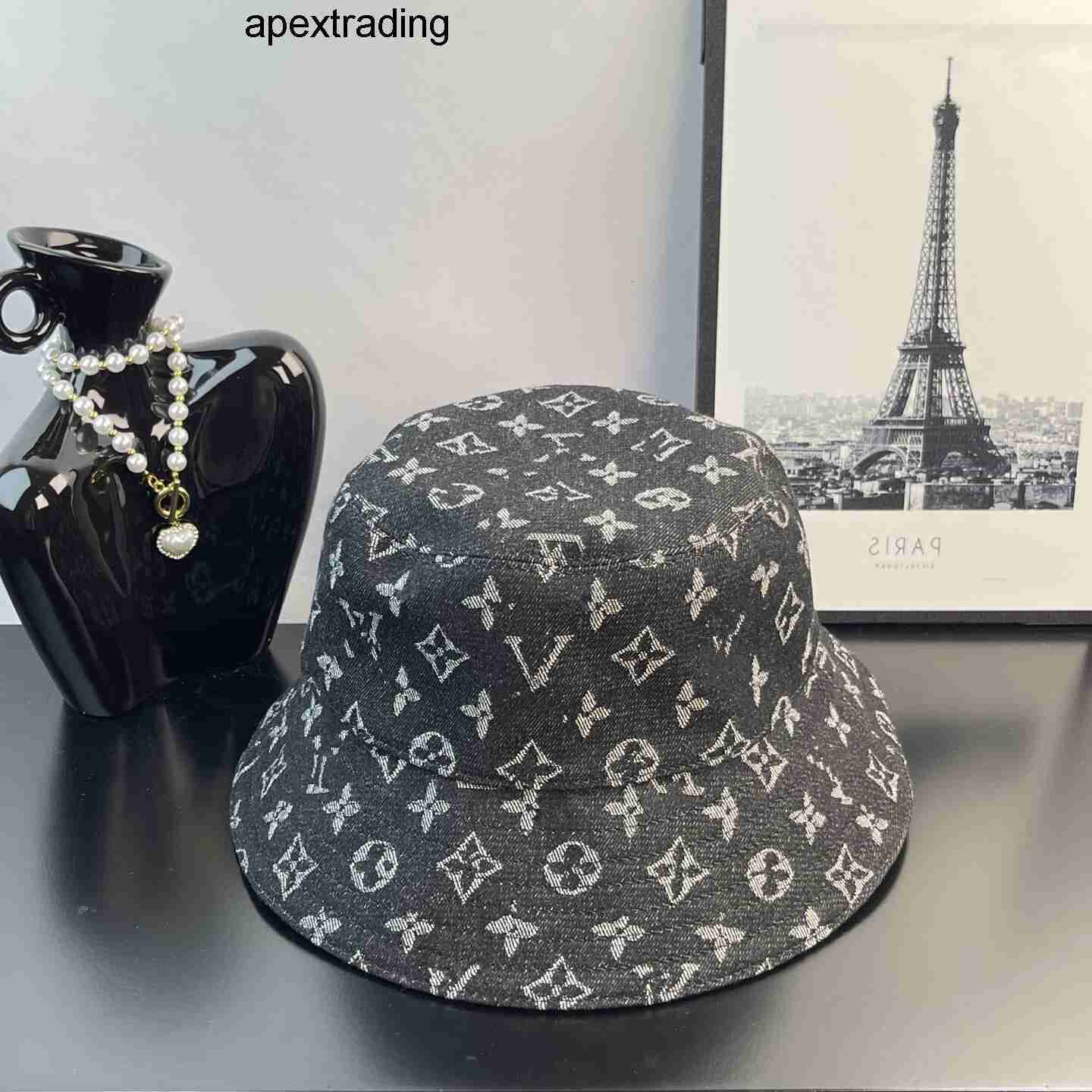 2025 Designer Bucket Hat for Men Women Wide Brim Cap Sun Prevent Outdoor Beach Canvas Bucket Hat Designe louise''vuttonliness viutonlies vittonlies lvity lvtity QCP8