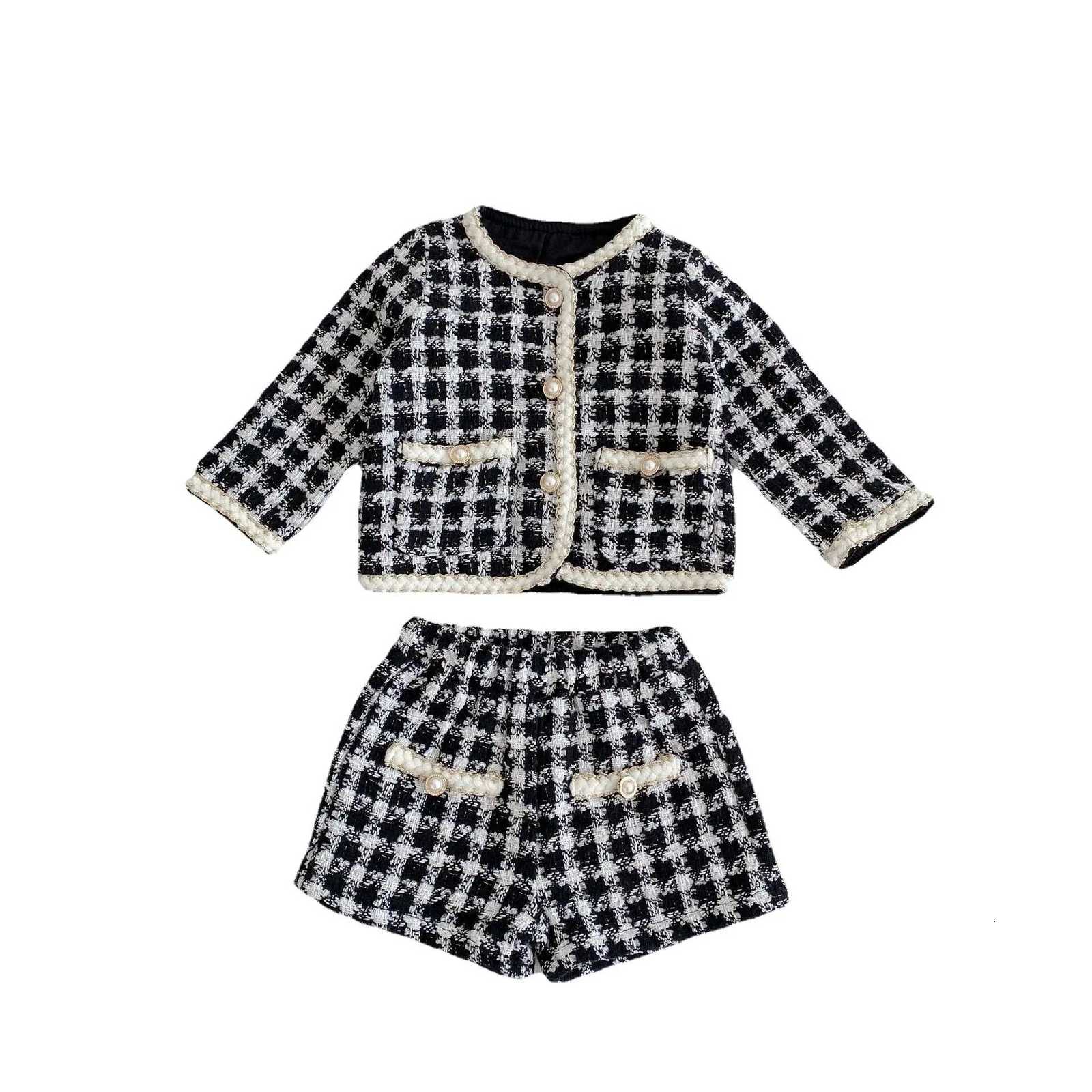 7010 Baby Clothing Set 2025 New Korean Tweed Plaid Baby Girls Suit Long-sleeved CoatShort Pants Boutique Two-piece Suit Y251105