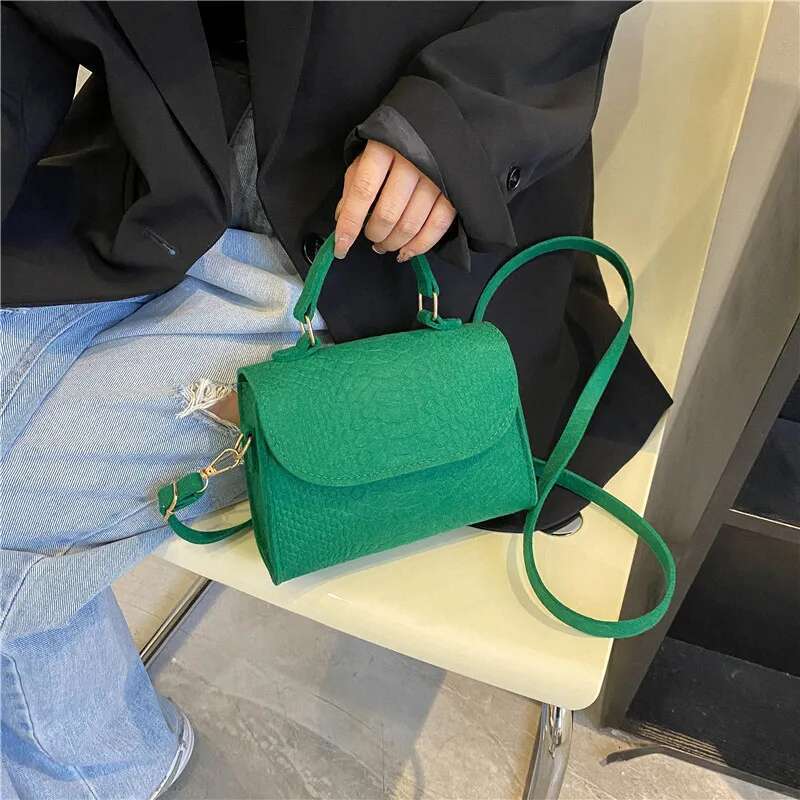 2025 new handbag felt crocodile pattern indentation niche fashion design small square shoulder bag