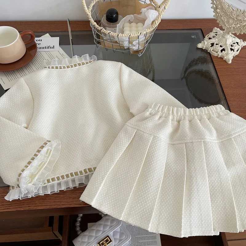 Spring Autumn New Style Tweed Suit Baby Fashionable Plaid Skirt Socialite Style Childrens Outfit 2-piece Set For Girls Y251105