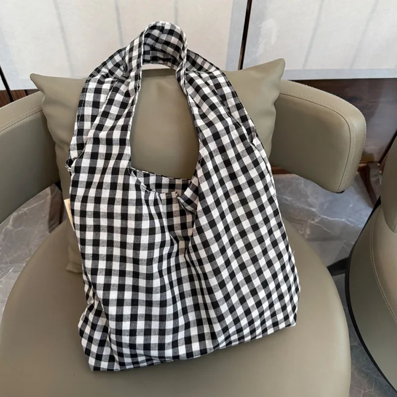 Retro Plaid Women Canvas Shoulder Bags Large Capacity Ladies Vest Bag Handbags Lightweight Versatile Female Shopping Tote 251104