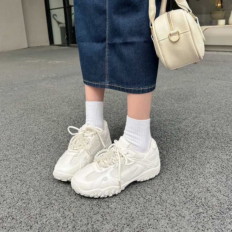 2025 Summer New Color Breathable Soft Sole Cfortable Wen Shoes Crescent Insole Height Lace Pearl Casual Sneakers Y251105