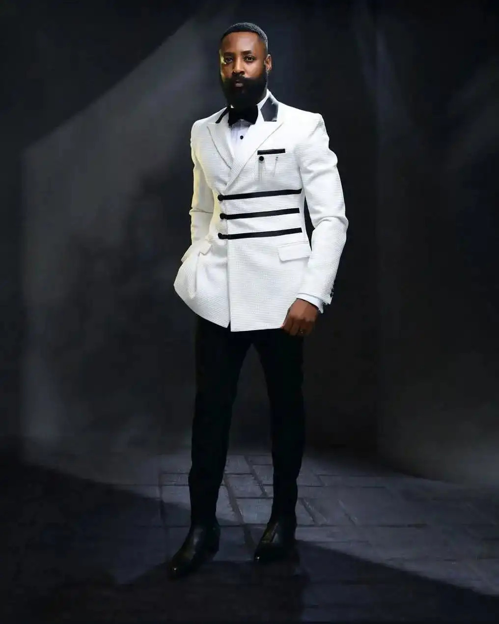 Single Breasted Wedding Men Suits Slim Fit Lapel Blazer with Pants 2 Pieces Formal Business Groom Tuxedos Fashion Style 251023