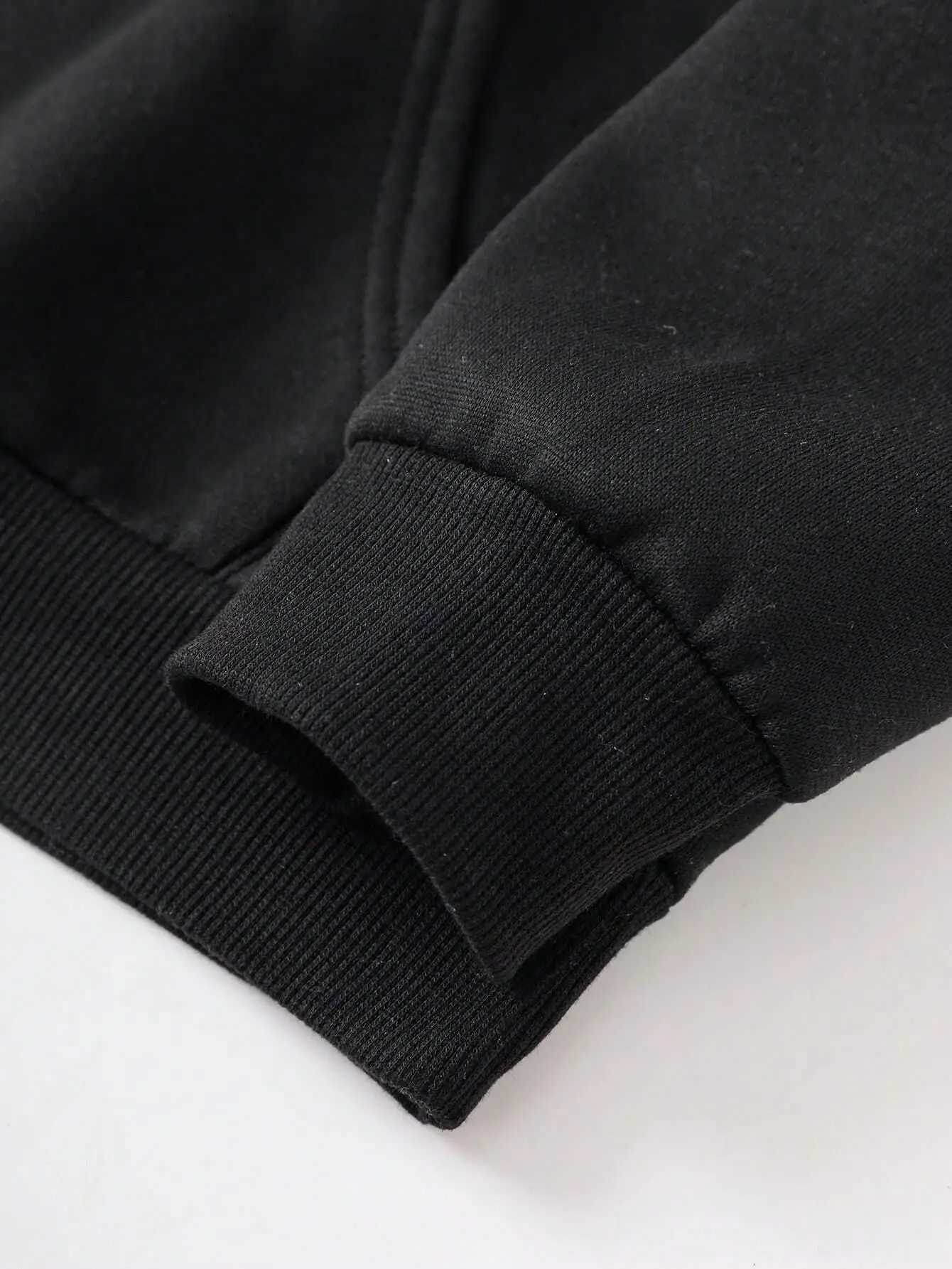 Free Hugs Just Kidding dont Touch Me Printing Woman Sweatshirts Autumn Fleece Hoodies Soft Oversized Hoodie Street StreetwearT251105