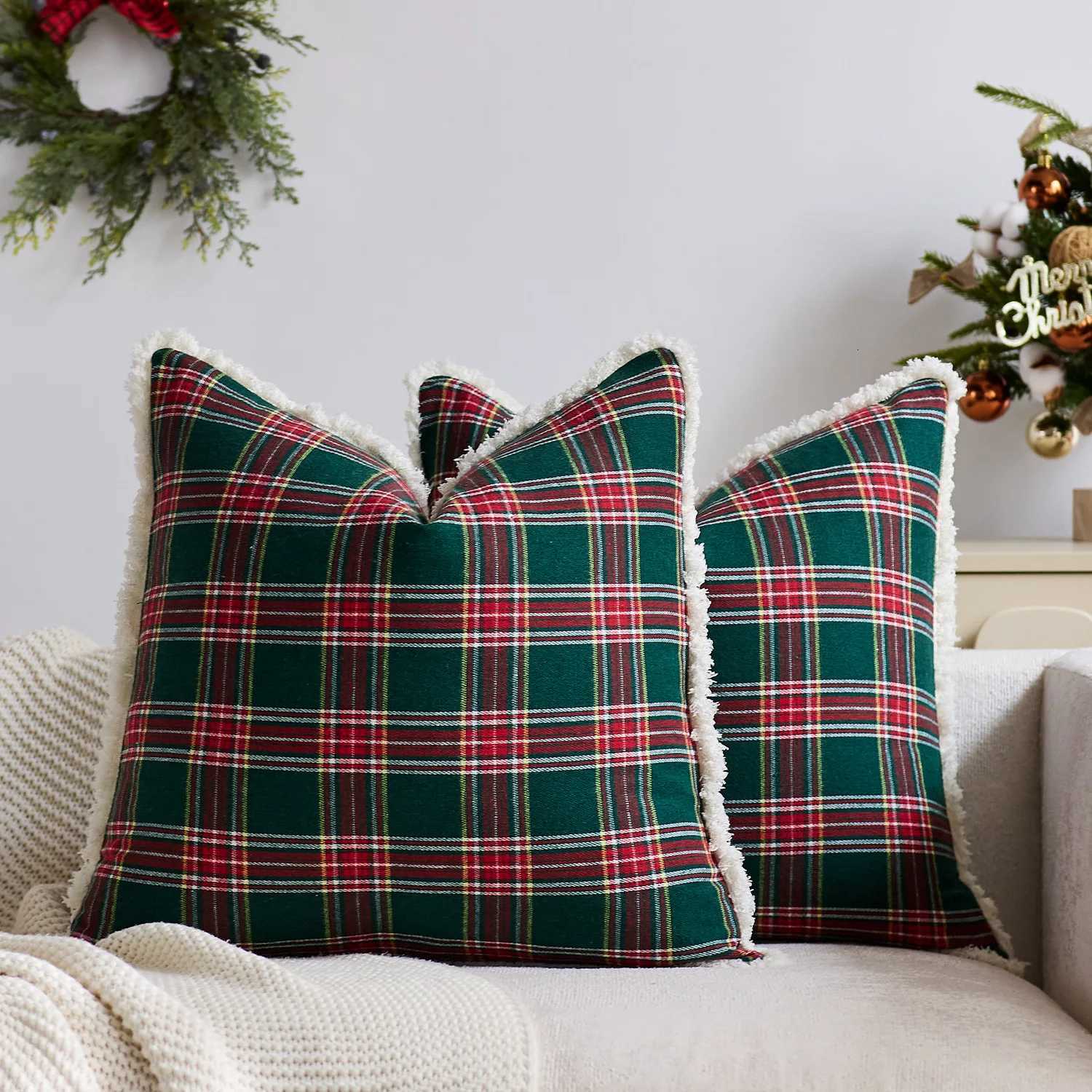 Christmas Tartan Plaid Cushion Cover Brushed Soft Red Green Ivory Decoration Pillow Cover Living Room Bedroom 45x45cm 50x50cm Y251105