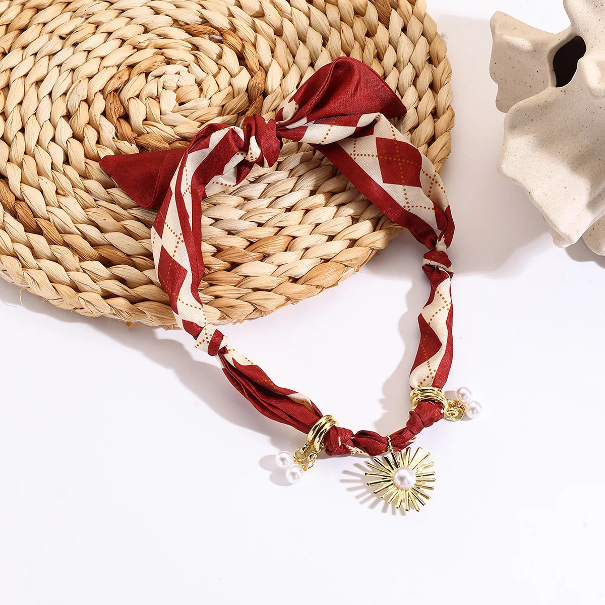 Bohemian Print Scarf Choker Retro Love Pearl Flowers Pendant Short Necklace For Women Fashion Handmade Jewelry 251031