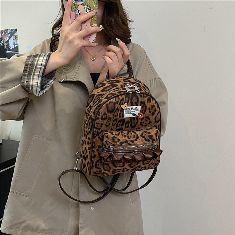 Leopard print women's backpack, versatile for autumn and winter, mini backpack, mini backpack