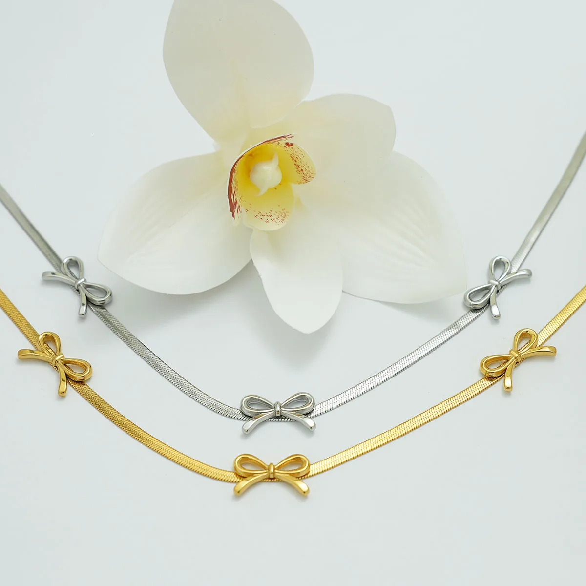 Exquisite Stainless Steel Blade Chain Bow n Necklace 18K Gold Plated Waterproof Jewelry For Women Jewelry Party Gifts 2025 251031