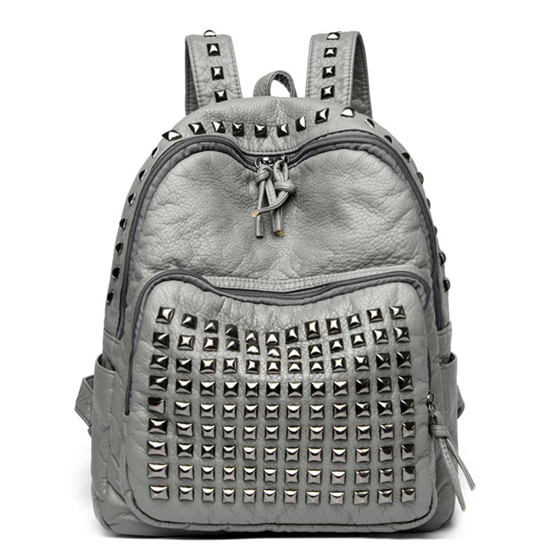 Fashion Rivet Soft Leather Women Backpacks Large Capacity School Bag Female Bagpack Travel Bags Sac A Main 251104