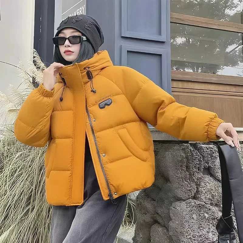 New Winter Korean Women Parkas Hooded Down Cotton Padded Jacket Female Overcoat Thick Warm Short Outwear Lady OuterwearT251105