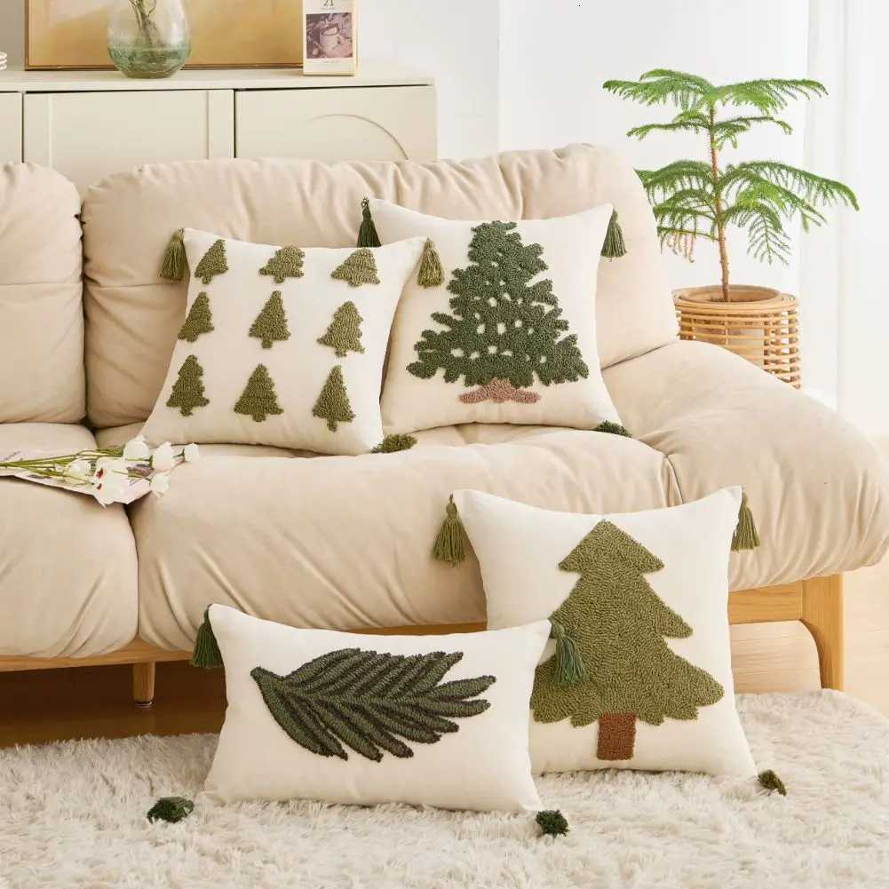 1PC Christmas Cushion Cover Tufting Pillow Cover for Living Room Sofa Tassel Pillowcase Holiday Decor 45x45/30x50cm Y251105