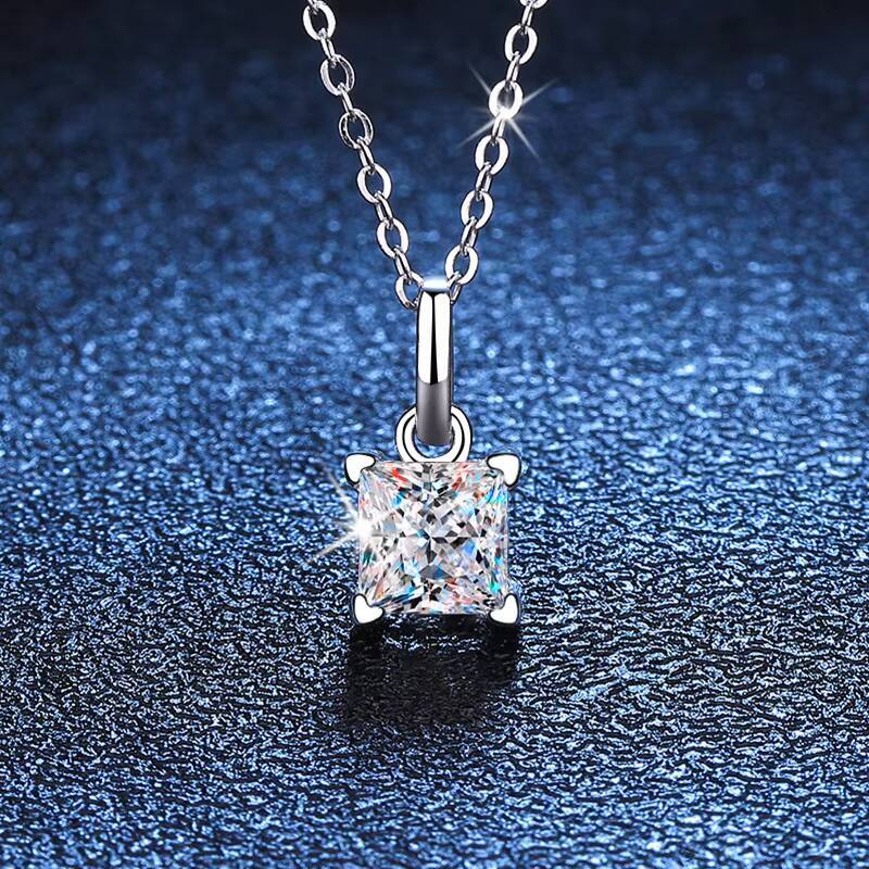 Simple Princess Cut square Vvs D Color Moissanite Pendant S925 Sterling Silver Necklace for Women