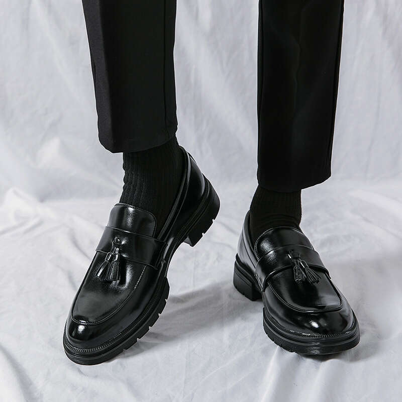 Large British for men, sizes 38-46, new business shoes, men's tassels, trendy casual leather shoes