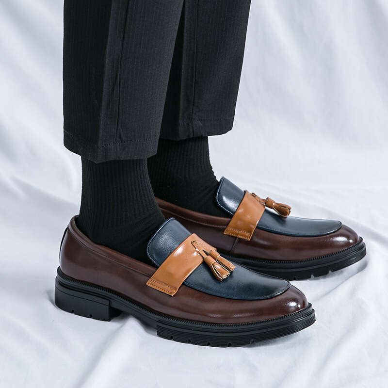 Large size new casual fashionable business formal shoes, men's wedding shoe covers, fringed small leather shoes