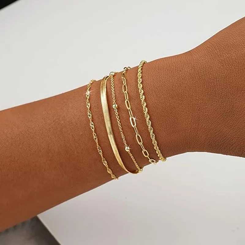 Elegant Adjustable 14K Gold Plated Stacked Bracelet for Women Jewelry Trendy Minimalist Dainty Bracelet for Everyday WearXJ251105