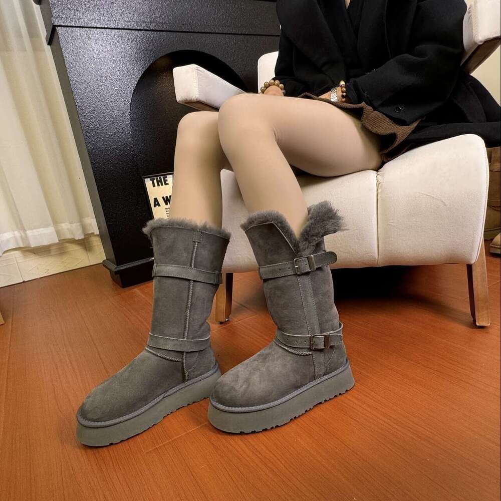 Edition Cowhide Snow Women Vintage 2025 Designer Shoe New Over-the-Knee Long Riding Boots