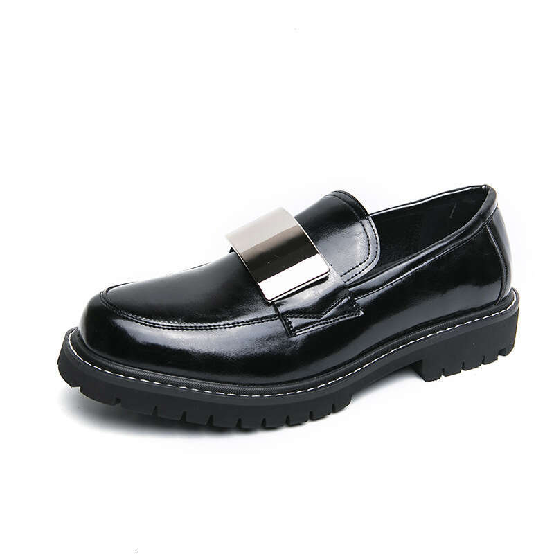 Large men's thick soled loafers 2024 Spring and Autumn new item shiny metal gentleman business leather shoes men