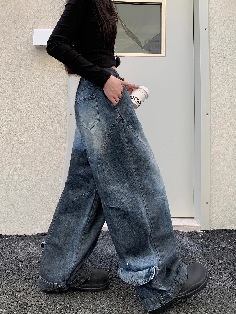 Grunge Y2K Street Laundry Blue Pocket Wrinkled Jeans Suitable for Womens Clothing Loose Long Legs Older Ladies Trousers 250403