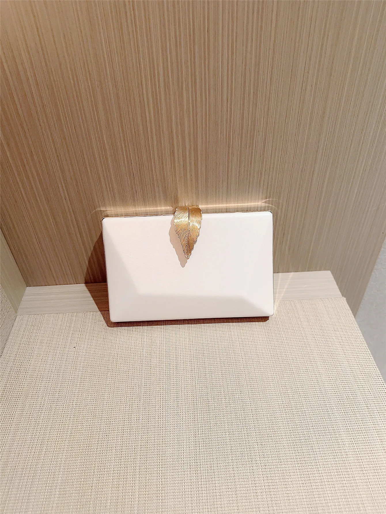 European and American fashion dinner bag metal leaf buckle club bag square luggage cross body chain bag evening dress bag 250402