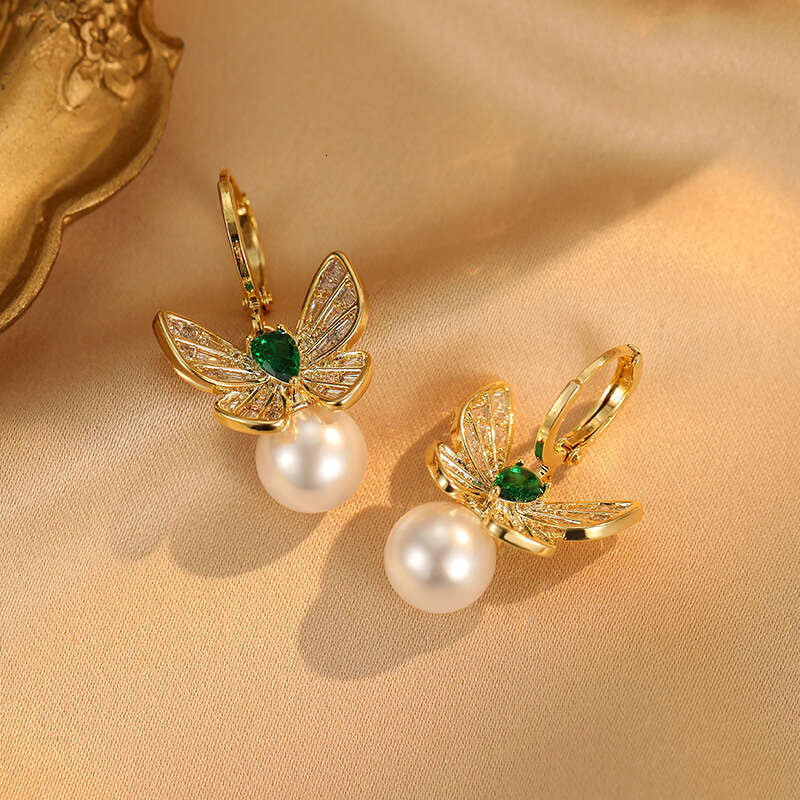 French Fashion Light Luxury Retro Micro Inlaid Zircon Butterfly Pearl Internet Celebrity Personality Versatile High-end Earrings for Women