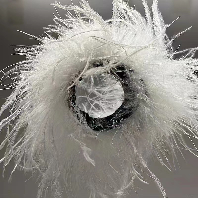 Real Ostrich feather cuff plumes bracelet for women white Cuffs pens Shirt with feathers girls fur cuffs ornament boa plume 240625