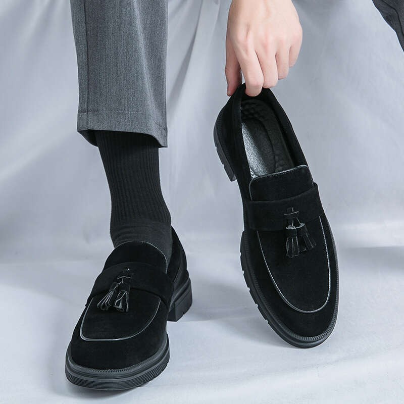 Large size 46 matte fringed leather for men in the spring and autumn of 2024, new business formal wear, one foot lazy shoes