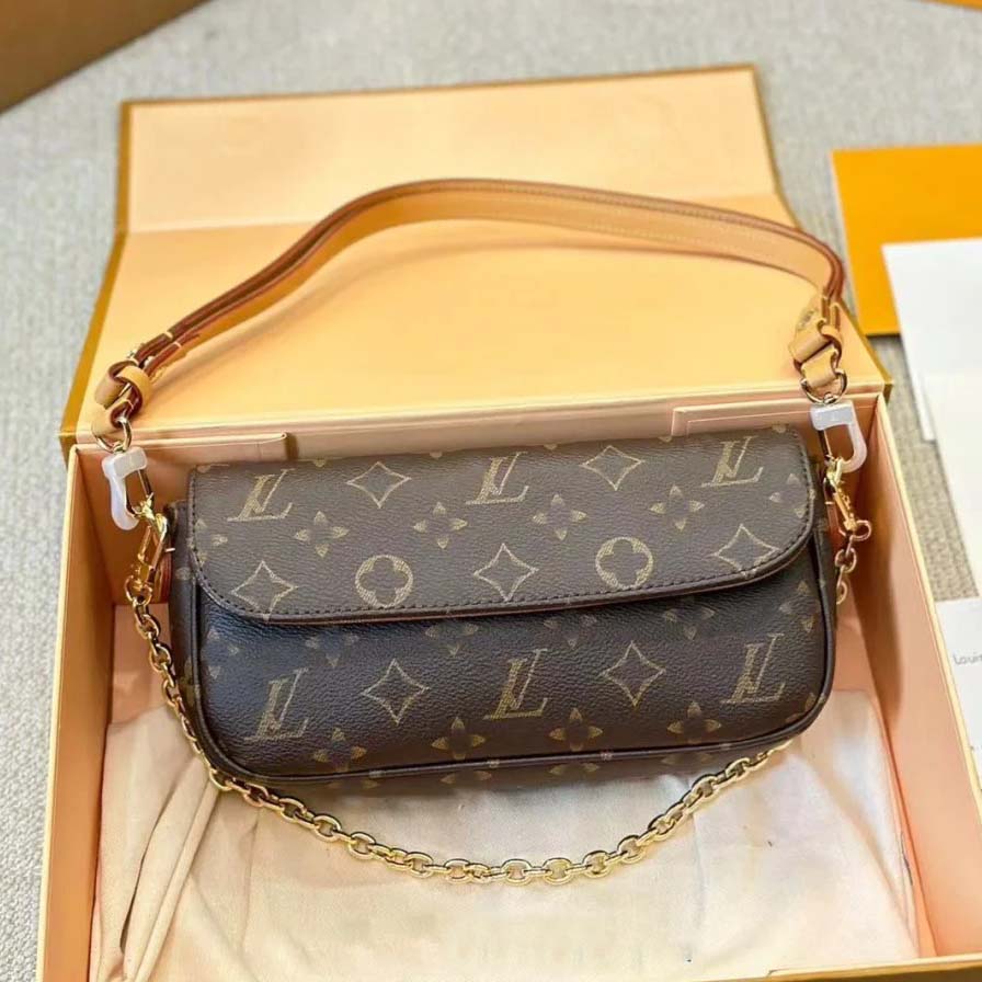 Luxury High Quality Bag Designer Bags Shoulder Bags Classics Plaid Buckle Brown Classic Underarm Baguette Bag Chain Flip Bag Leather Metal Letters Quilted Women