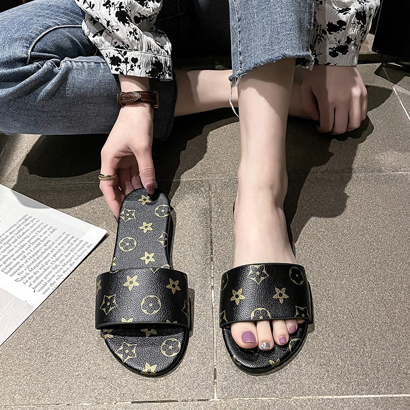 2025 Spring and Summer Star Toe-Loop Flat Popular Slippers Round Toe Non-Slip Sandals for Women