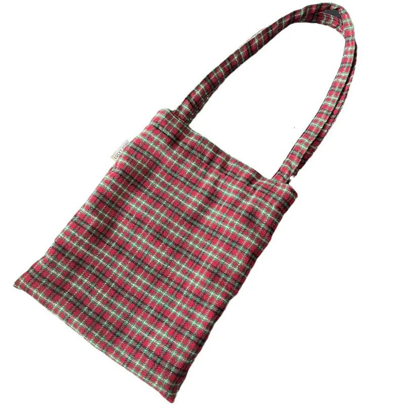 Contrast Color Plaid Wool Shoulder Bags for Women Fall Winter Portable Casual Tote Bag Large Capacity Female Christmas Handbags 251104
