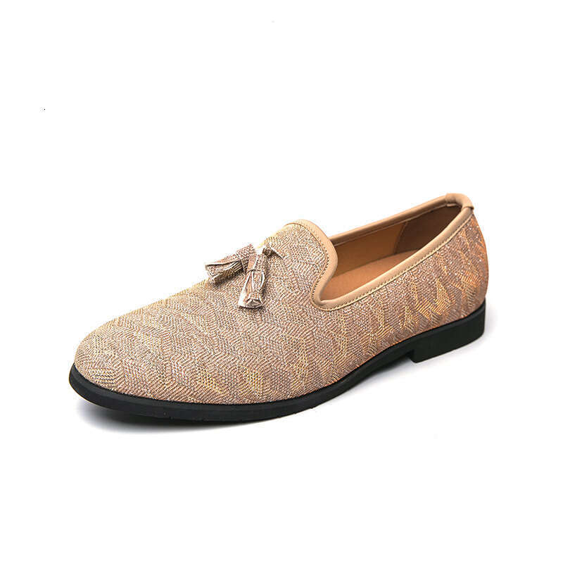 Large size men's sequined Lefu fringe leather 2024 Spring Autumn new casual Korean version trendy and personalized bean shoes