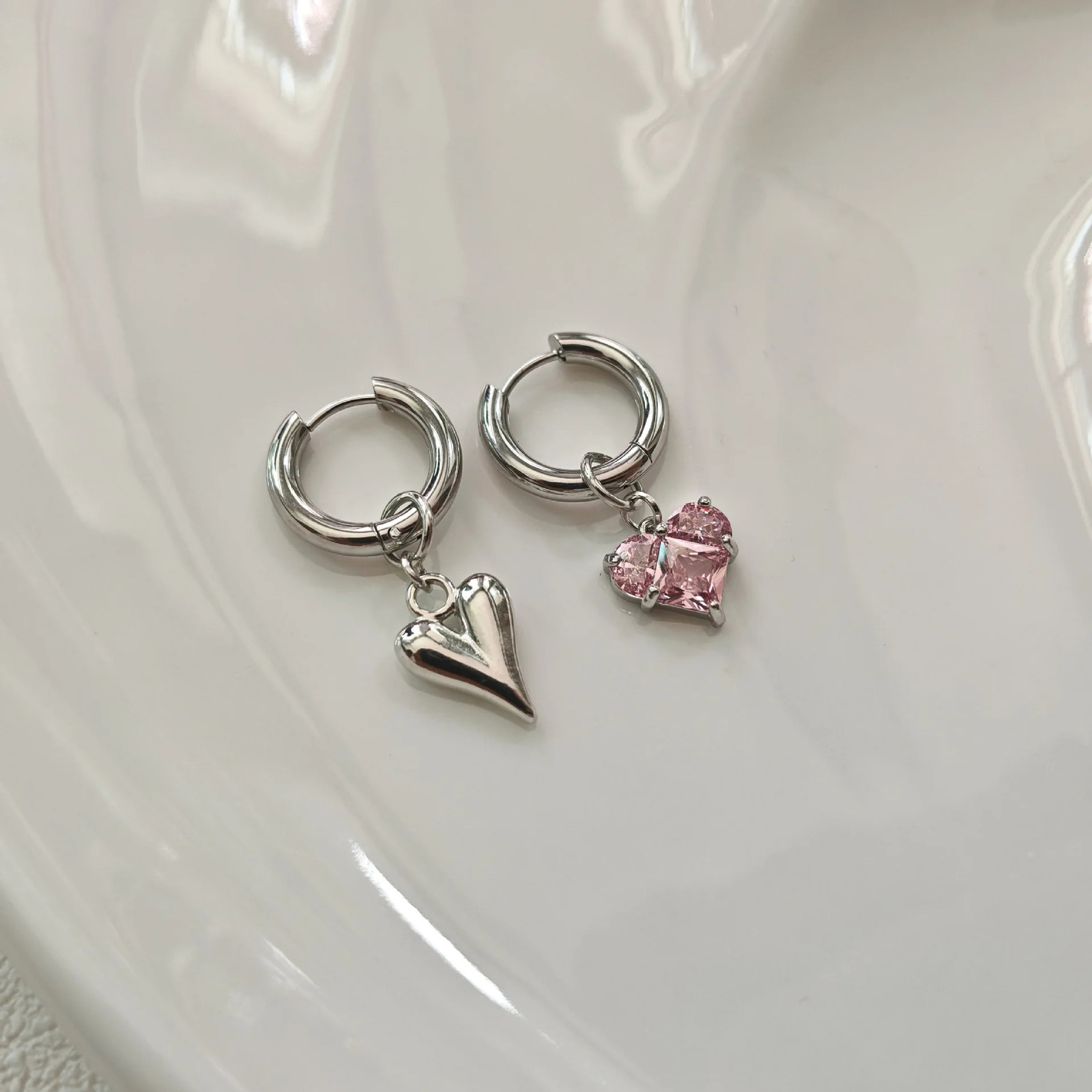 Sweet Pink Zircon Heartshaped Earrings Jewelry for Women 251131