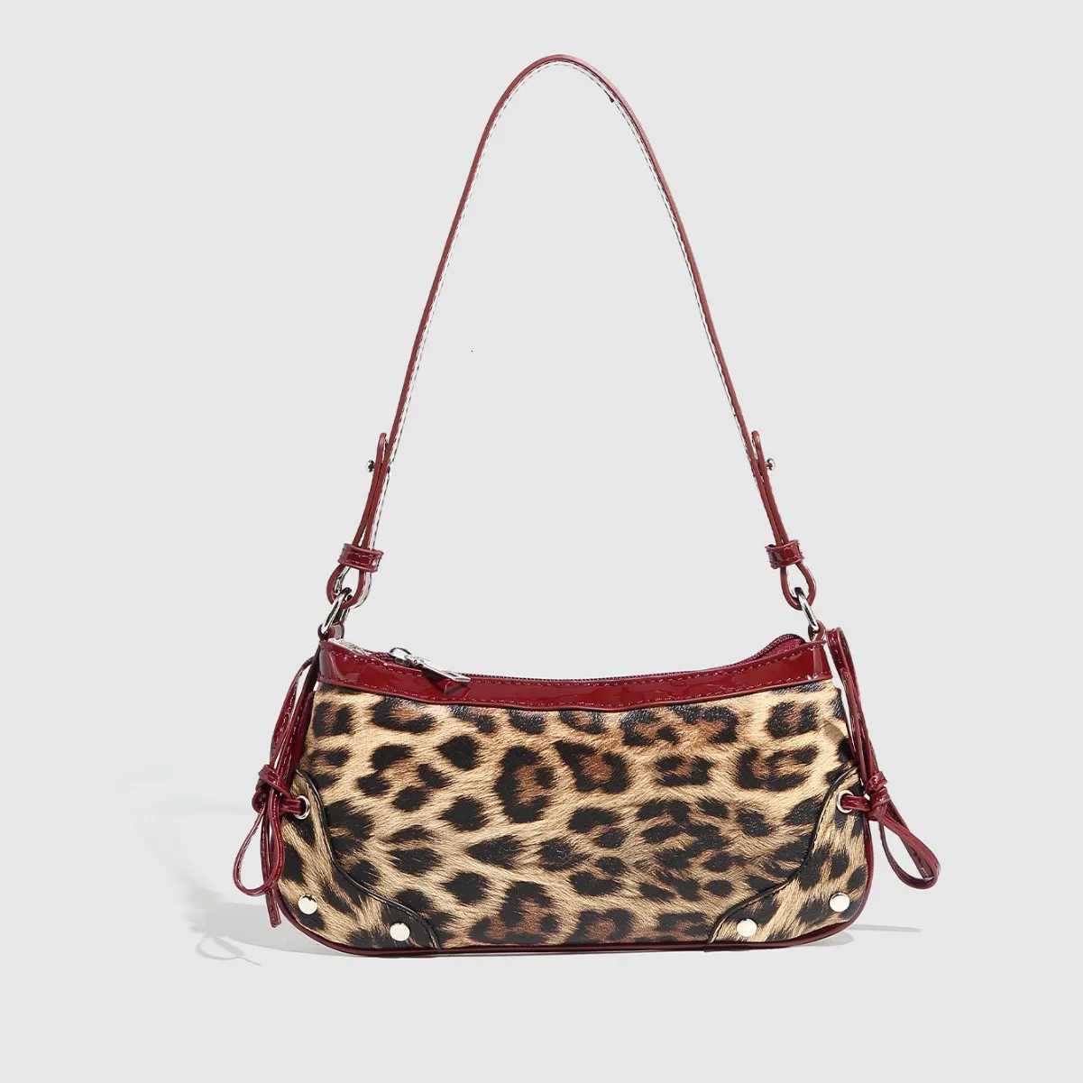 Fashion Personalized Design Handbag Leopard Print Single Shoulder Armpit Bag Versatile Woven Commuting High-end Tote Womens Bag Z251104