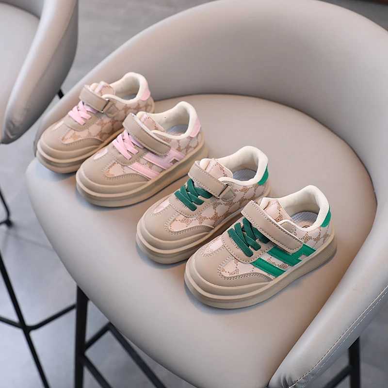 1 pairs boys shoes Spring and Autumn New Baby Shoes casual Aircraft Shoes 1-3 Years Old Boys board shoes Girl baby prewalkerT251105