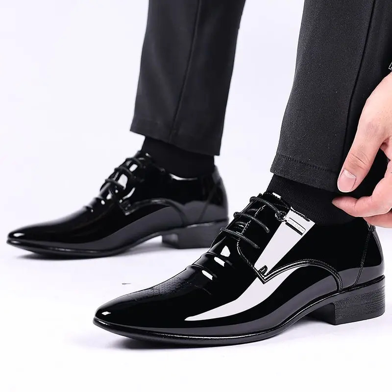 Patent Leather Black Lace Up Pointed Toe Mens Formal Shoes 2025 Style Low Price Office 39 Suit Social Shoe Male 251103