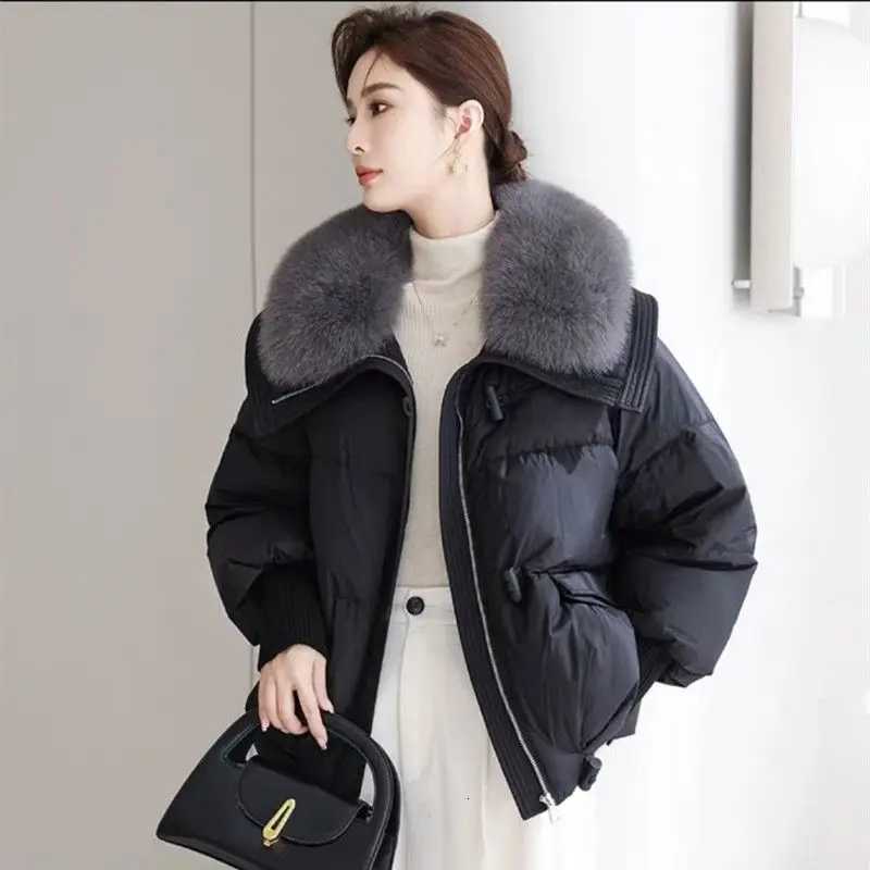 Womens New Fur-collar Cotton Padded Coats Fashion Thick Warm Outwear Top Parkas Windproof Casual Down Jacket Ladies Winter 2025T251105
