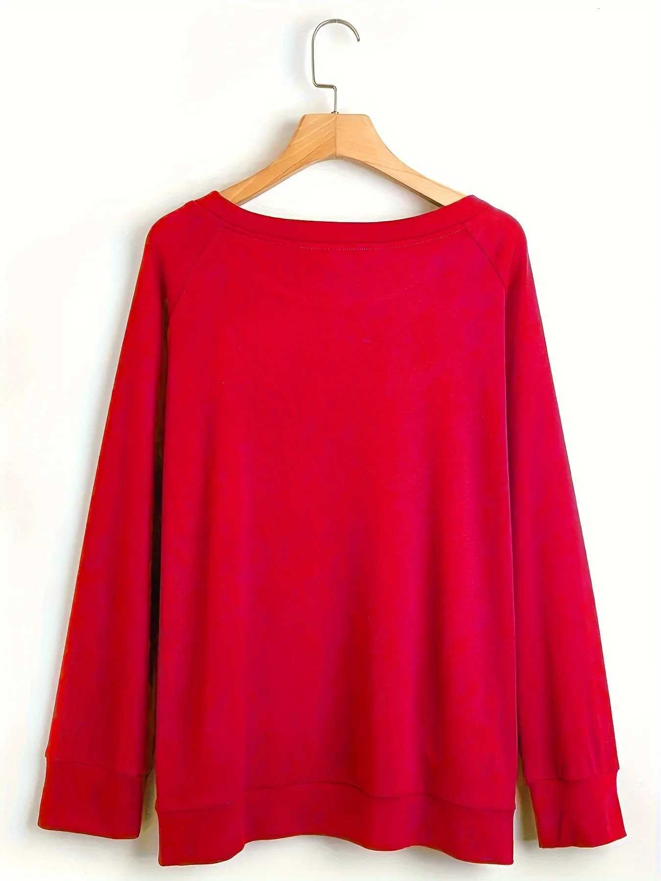 Womens autumn and winter casual loose warm Christmas print comfortable plus velvet long sleeved round neck sweatshirtT251105