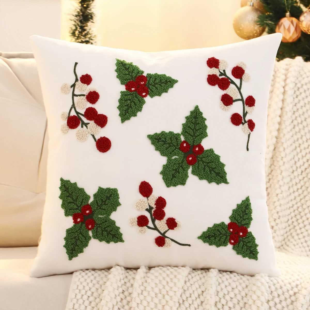 1 PC Christmas Flowers Throw Pillow Cover Velvet Embroidery Bell Christmas Decoration Living Room Y251105