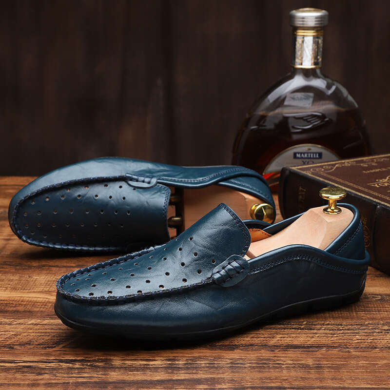 Fashionable fit on one foot, lazy for teenagers, breathable loafers, oversized seasonal trendy bean shoes