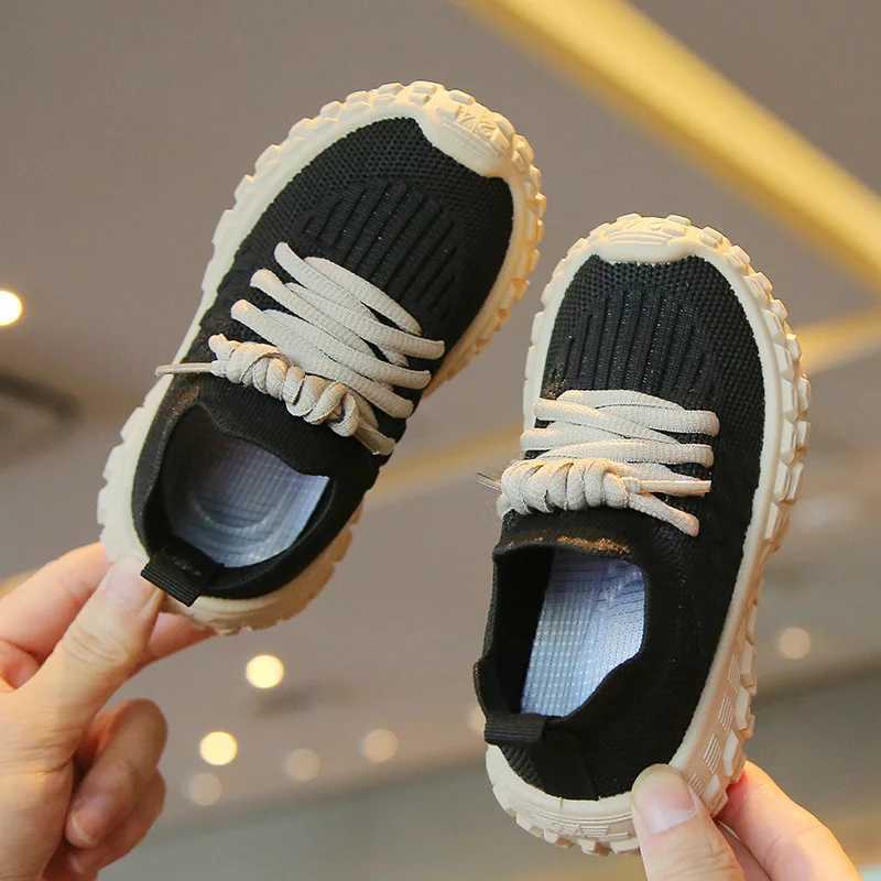 Knitted Sneakers Children Boys Girls Breathable Sport Shoes Casual Kids Soft Sole Flat Shoes Child Baby Knit Board ShoesT251105