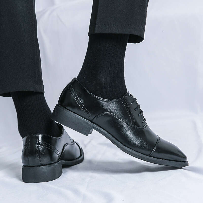 Large Business Dress Black Lace up Carved Triple Joint 38-46 Office Leather Shoes Men's