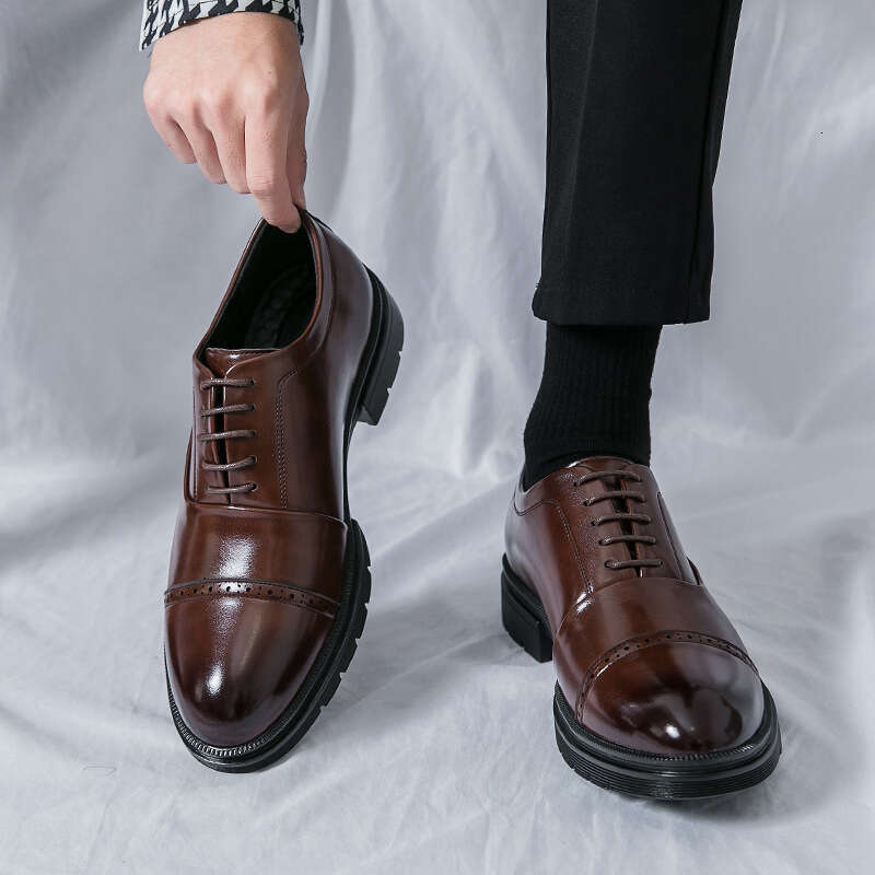Large size three joint for men, sizes 38-46, 2023 Spring and Autumn thick soles, elevated height, business dress, casual leather shoes