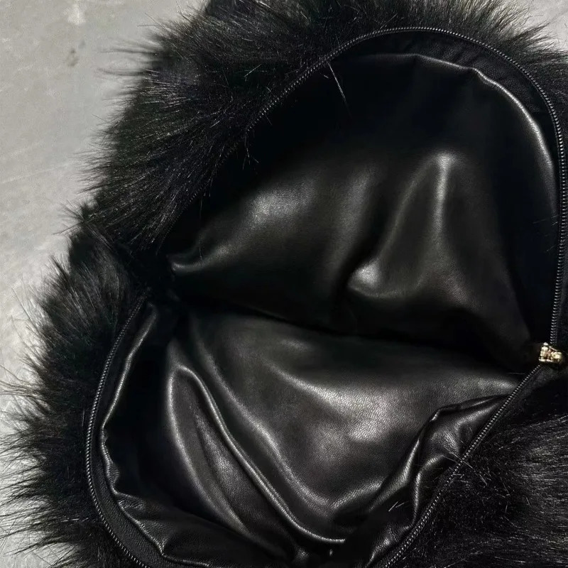 Vintage Print Fluffy Backpack Personality Y2k Aesthetic Fashion Schoolbags Women Casual Harajuku Streetwear All Match Backpacks 251104