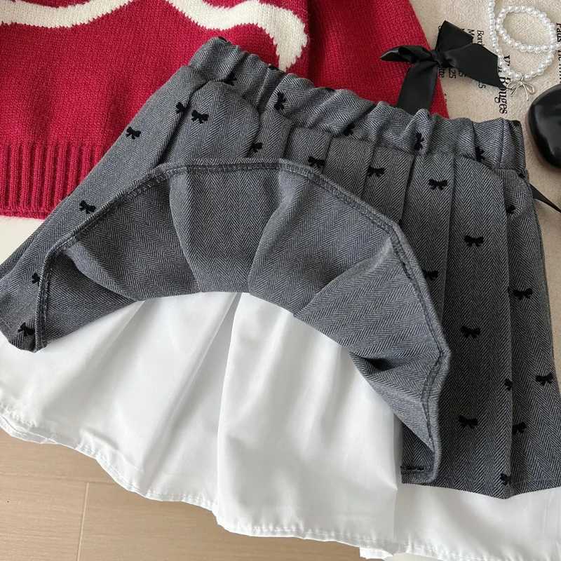 Autumn Children Girls Two-piece Clothes Set Kid Girl Bow Red Knit Sweater Suits Loose Print Spliced Pleated Skirt Outfit Clothes Y251105