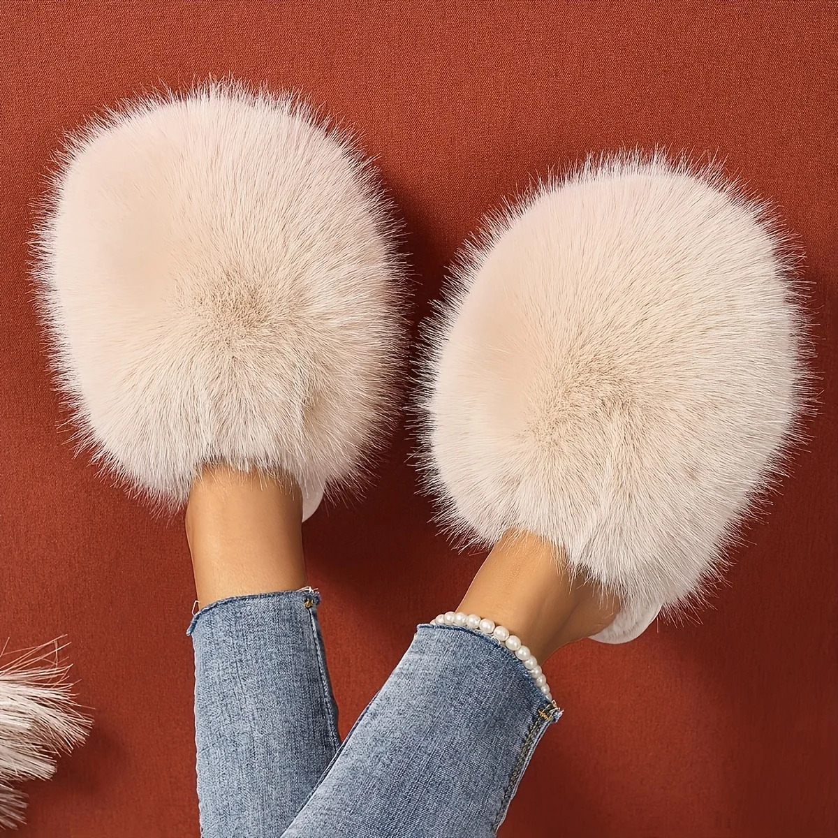 1 Pair Elegant Faux Fur Slippers for Women IndoorOutdoor House Shoes Korean Style Warm Flat NonSlip Rubber Sole Pure Color 251031