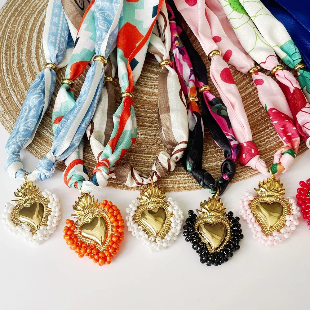 Sweet Soft scarf Necklace with colorful Beaded Stainless Steel Heart Pendant Boho Jewelry 251031