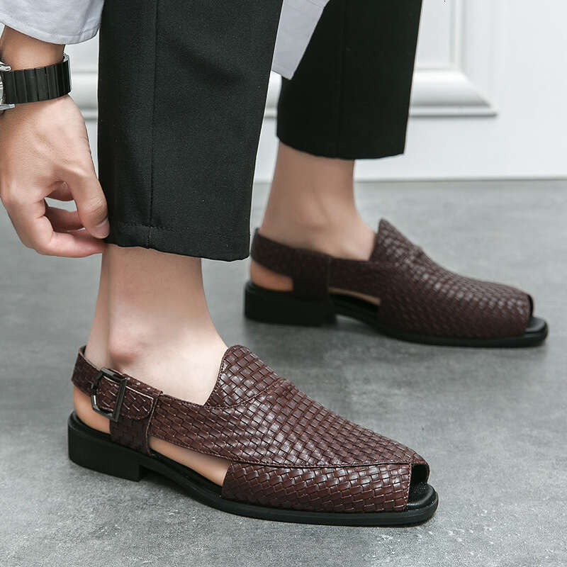 Large breathable sandals, low cut 2023 summer woven leather shoes, men's shoes in sizes 38-48, sandals