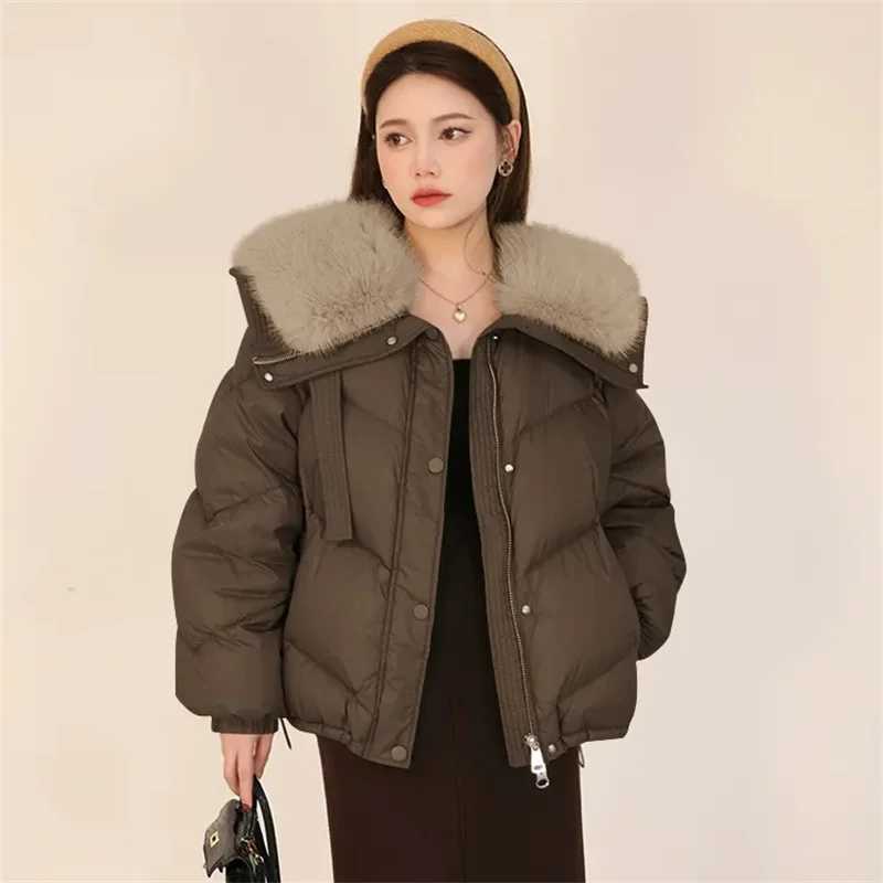 2025 Winter Down cotton Short Padded Jacket Women Parkas Fur Collar Thick Cotton Coats Clothes Black Casual Outerwear Female newT251105